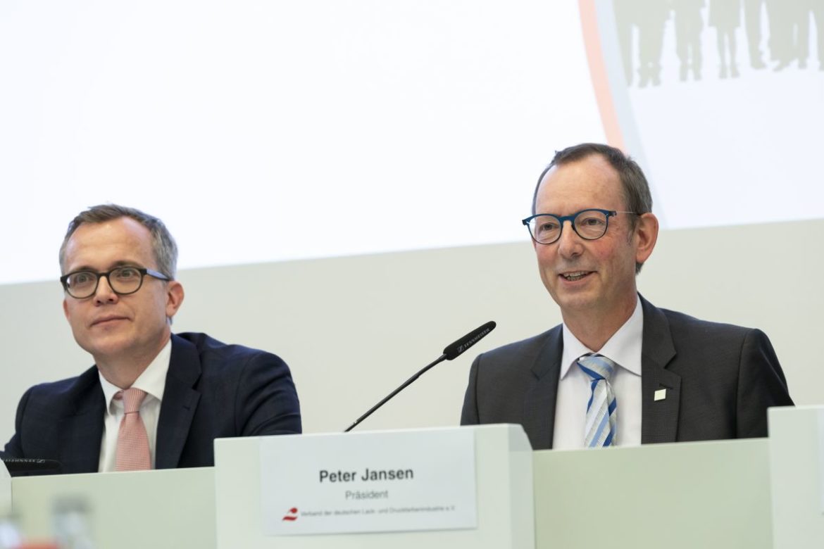 Farbenindustrie präsentiert enttäuschendes Geschäftsjahr